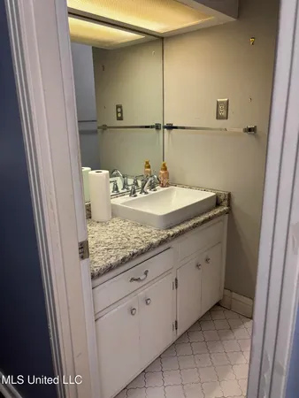 $255,000 | 5154 Sunnyvale Drive, Jackson, MS 39211