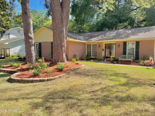 $275,000 | 5154 Sunnyvale Drive, Jackson, MS 39211