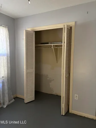 $255,000 | 5154 Sunnyvale Drive, Jackson, MS 39211