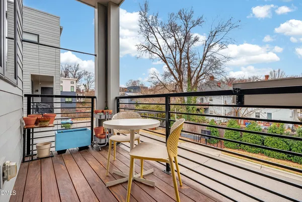 $625,000 | 537 New Bern Avenue, Unit 101, Raleigh, NC 27601