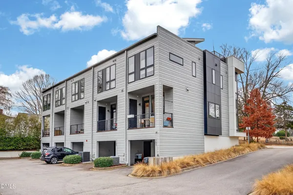 $625,000 | 537 New Bern Avenue, Unit 101, Raleigh, NC 27601