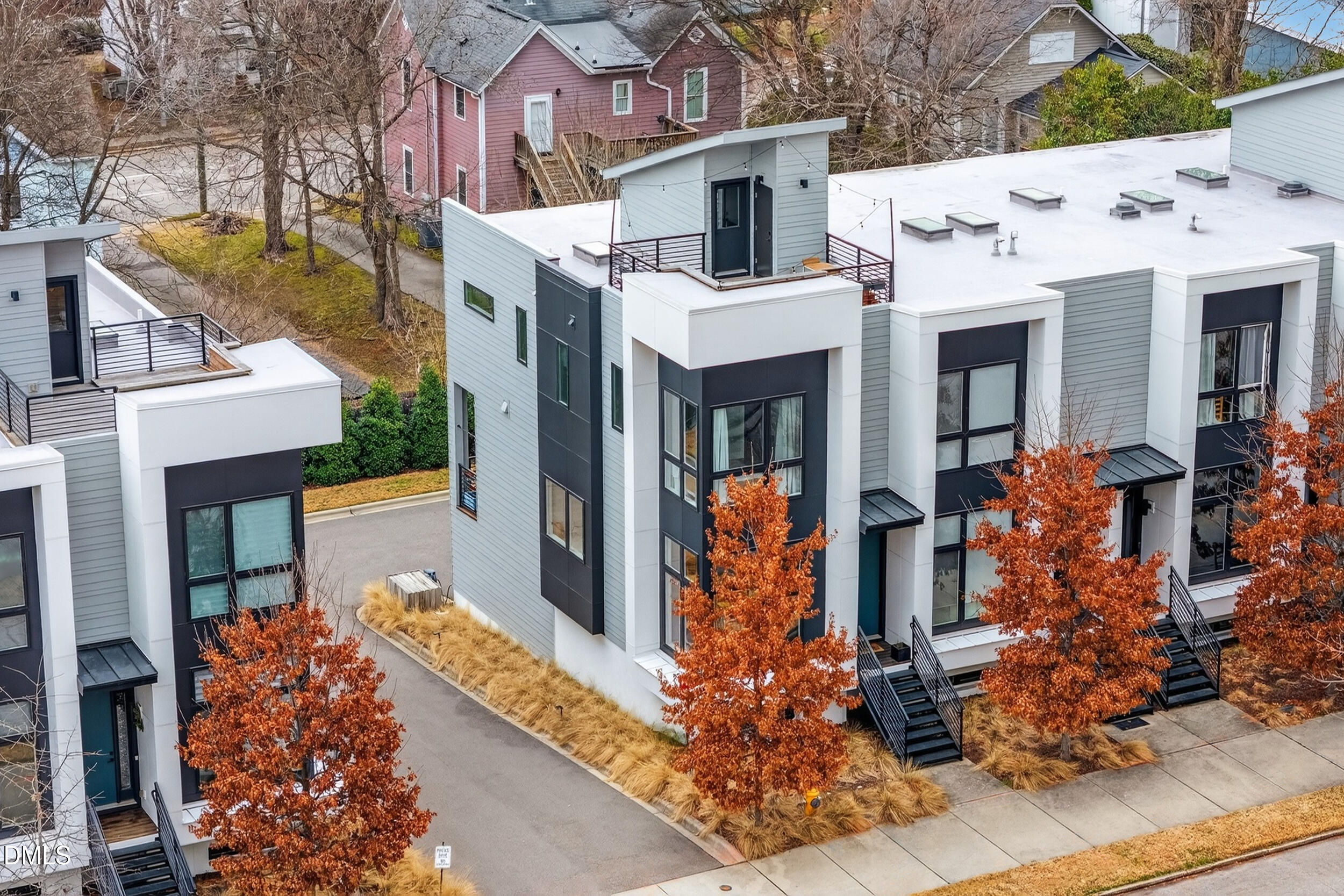 537 New Bern Avenue, Unit 101 Raleigh, NC 27601 - Photo 30 of 32 6_nexa_20260220_-8-edit