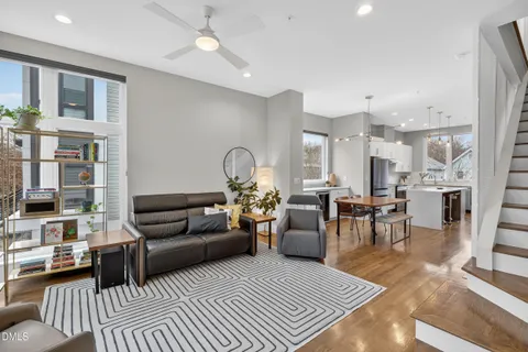 $625,000 | 537 New Bern Avenue, Unit 101, Raleigh, NC 27601