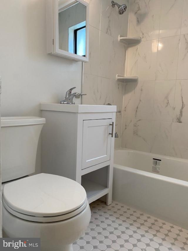 2606 Tunlaw Road Northwest, Unit 1 Washington, DC 20007 - Photo 4 of 6 Gallery Image 4