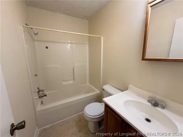 $1,050 | 713 North Street, Unit D, Fayetteville, NC 28301