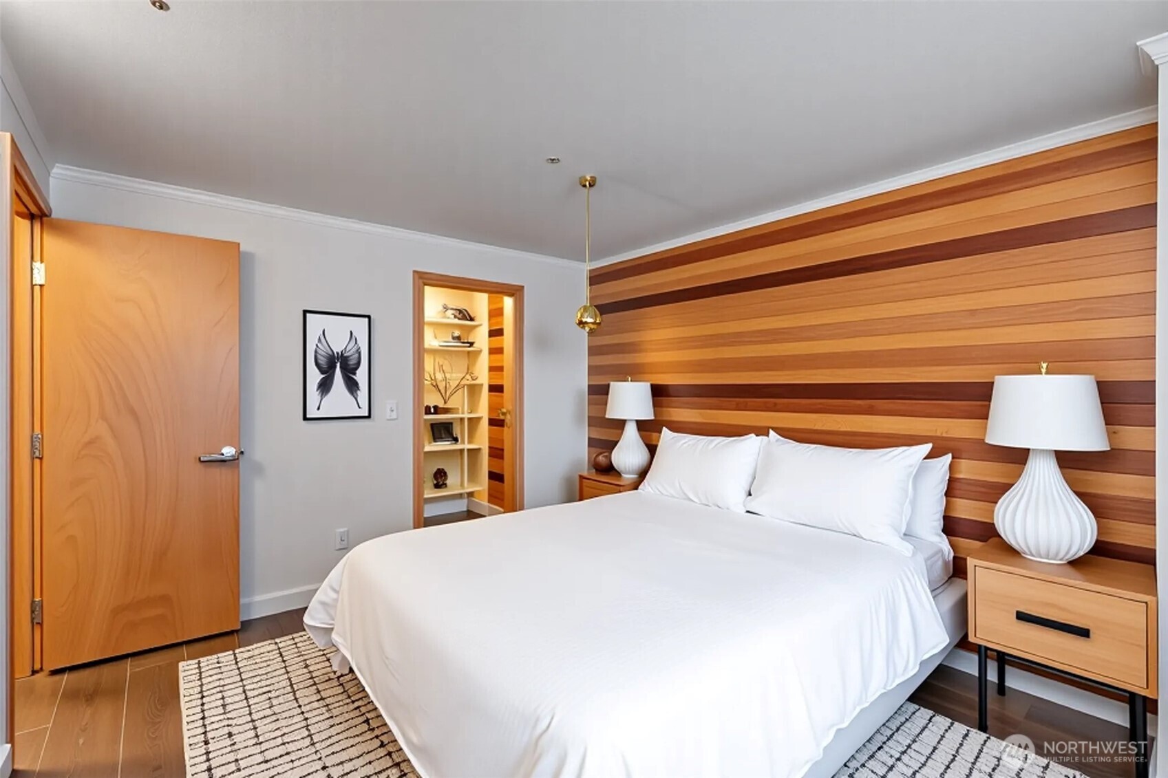 4300 Northeast Sunset Boulevard, Unit D1 Renton, WA 98059 - Photo 11 of 28 Gallery Image 11