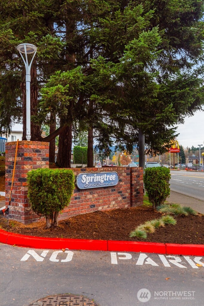 4300 Northeast Sunset Boulevard, Unit D1 Renton, WA 98059 - Photo 27 of 28 Gallery Image 27