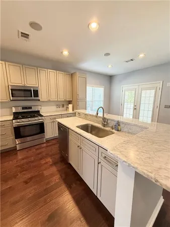 $2,795 | 3313 Hidden Trail Road Southeast, Smyrna, GA 30082