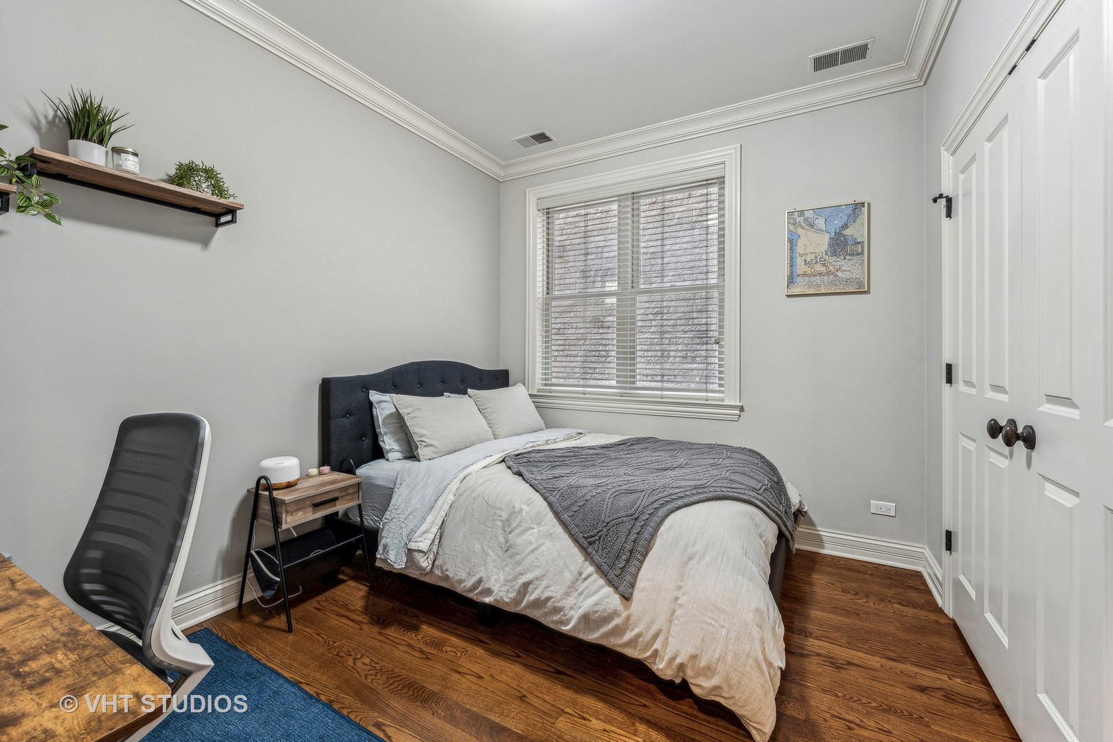 3219 North Racine Avenue, Unit 2S Chicago, IL 60657 - Photo 12 of 16 Gallery Image 12