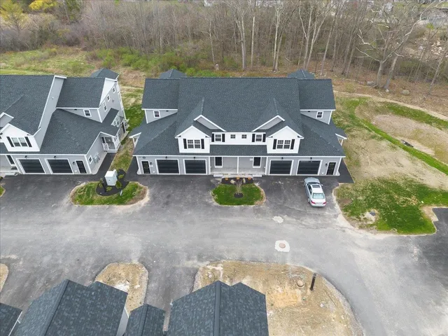 $3,250 | 26-3 Regency Circle, Kittery, ME 03904