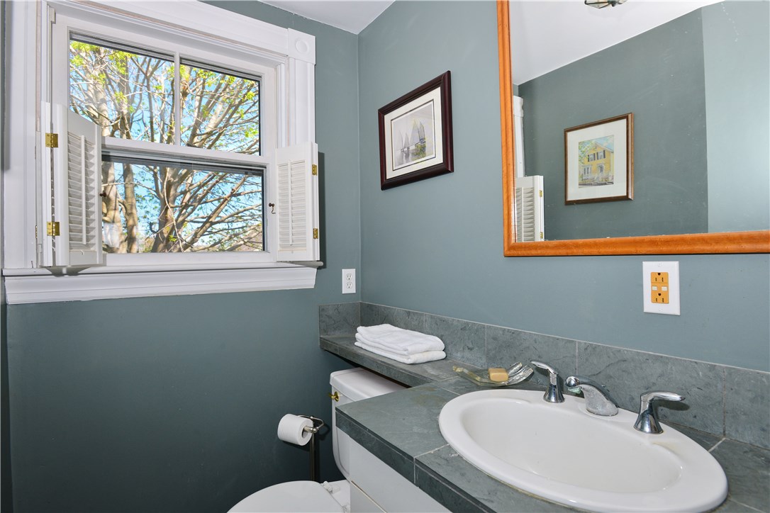 170 West Main Road Little Compton, RI 02837 - Photo 31 of 40