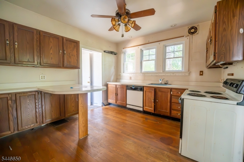 19 New Street High Bridge, NJ 08829 - Photo 14 of 29
