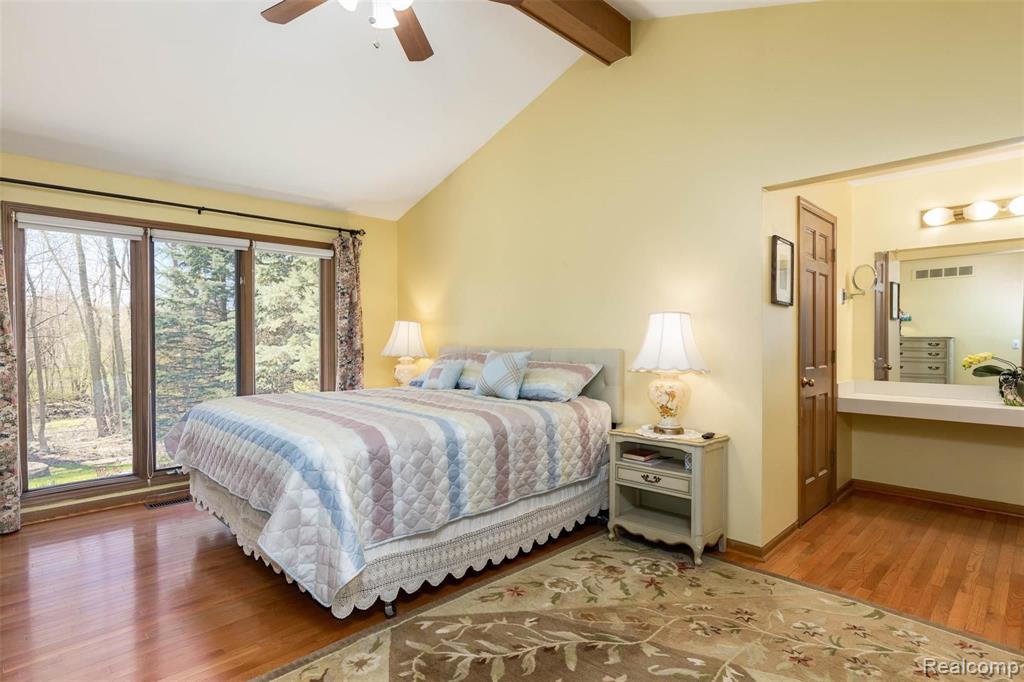 1359 Kingspath Drive Rochester Hills, MI 48306 - Photo 18 of 60