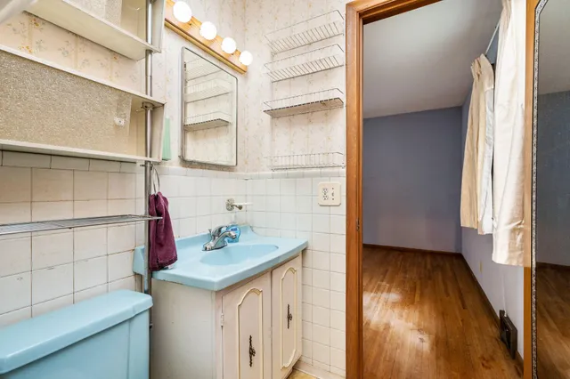 $335,000 | 8214 32nd Place North, Minneapolis, MN 55427