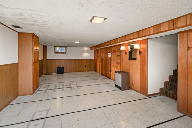 $335,000 | 8214 32nd Place North, Minneapolis, MN 55427