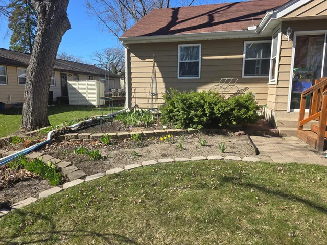 $335,000 | 8214 32nd Place North, Minneapolis, MN 55427