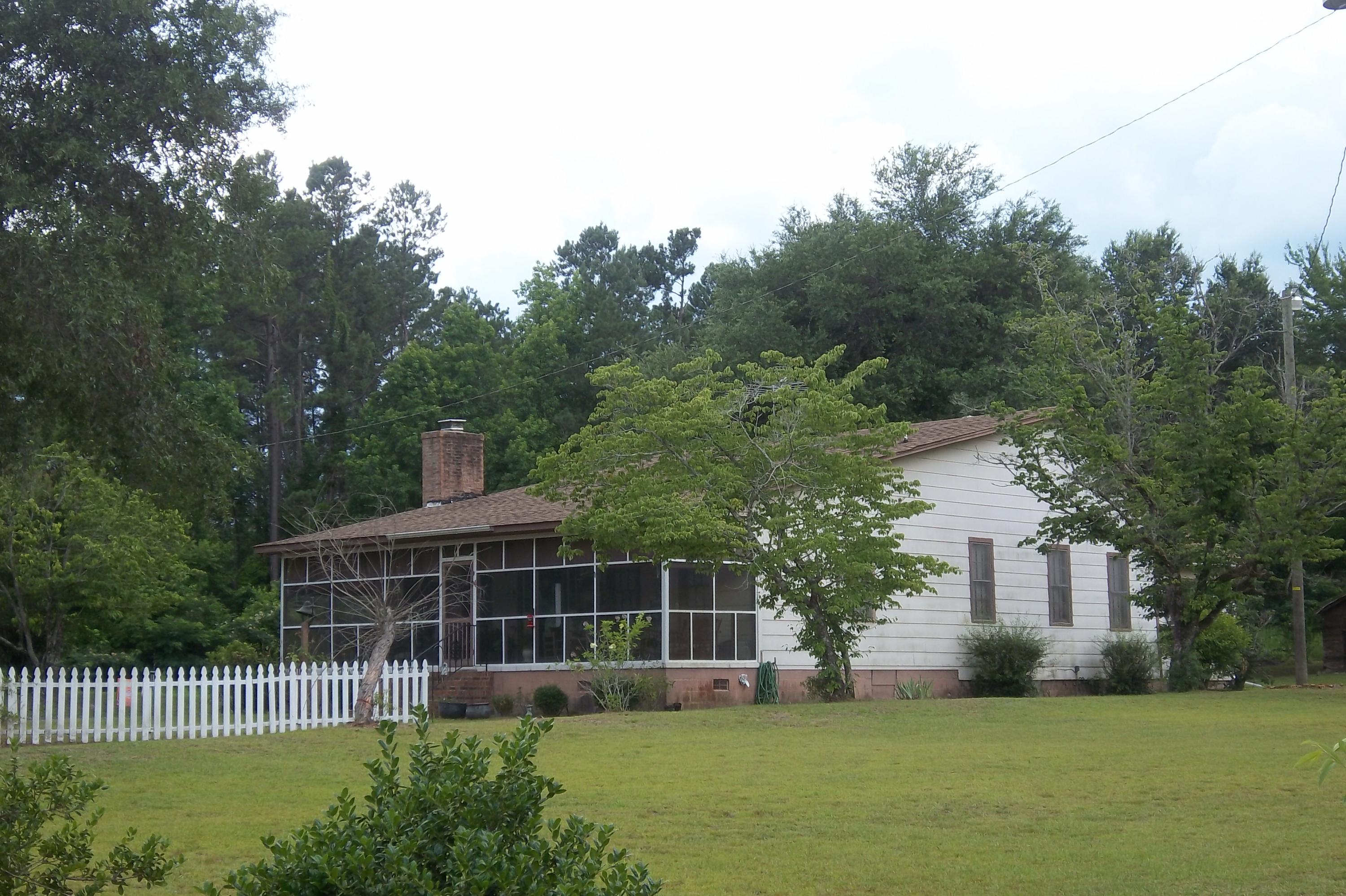 2030 Farrells Road Branchville, SC 29432 - Photo 14 of 39 Front-side angle, close-up