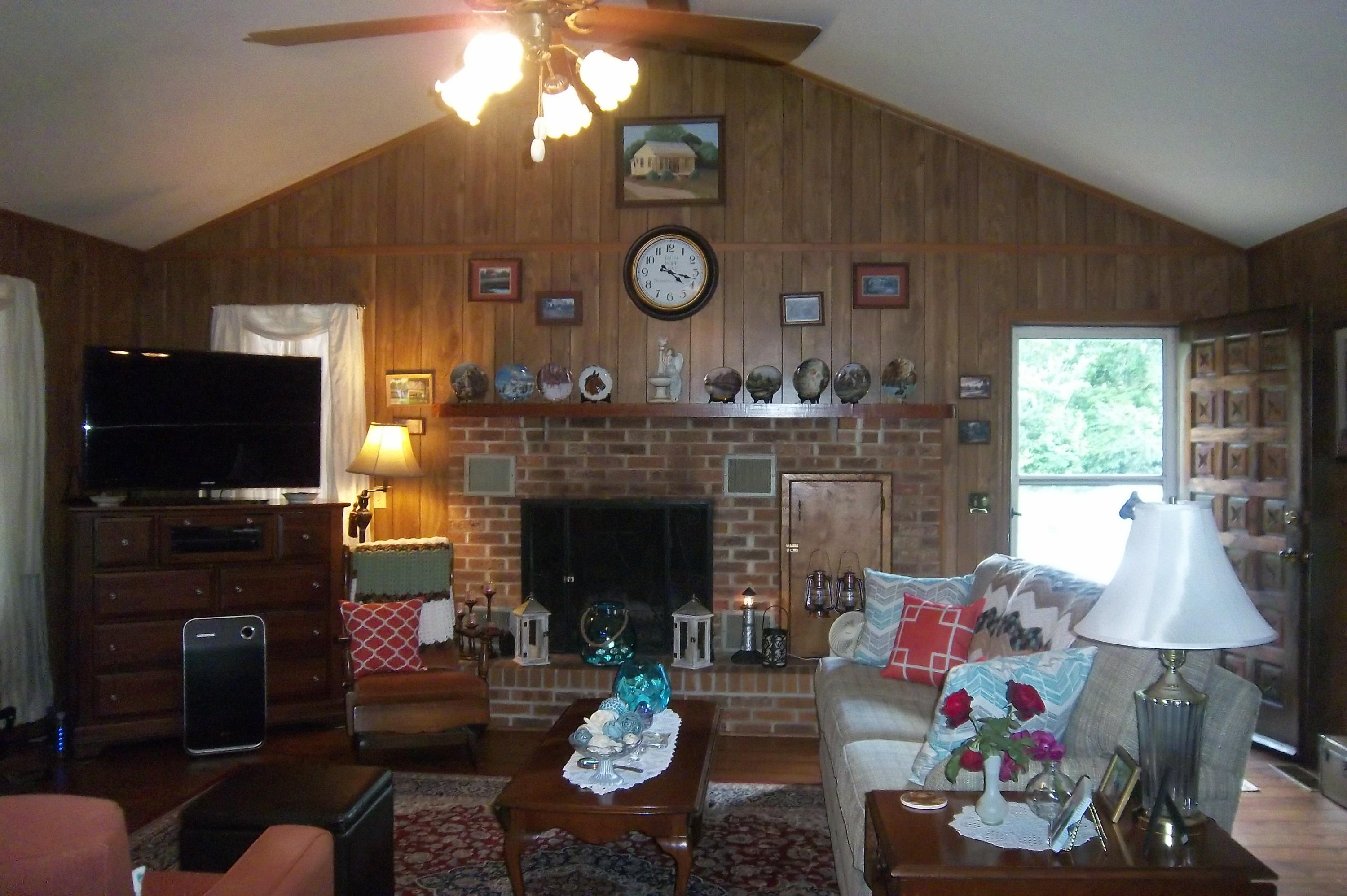 2030 Farrells Road Branchville, SC 29432 - Photo 6 of 39 LIving Room view 2.1