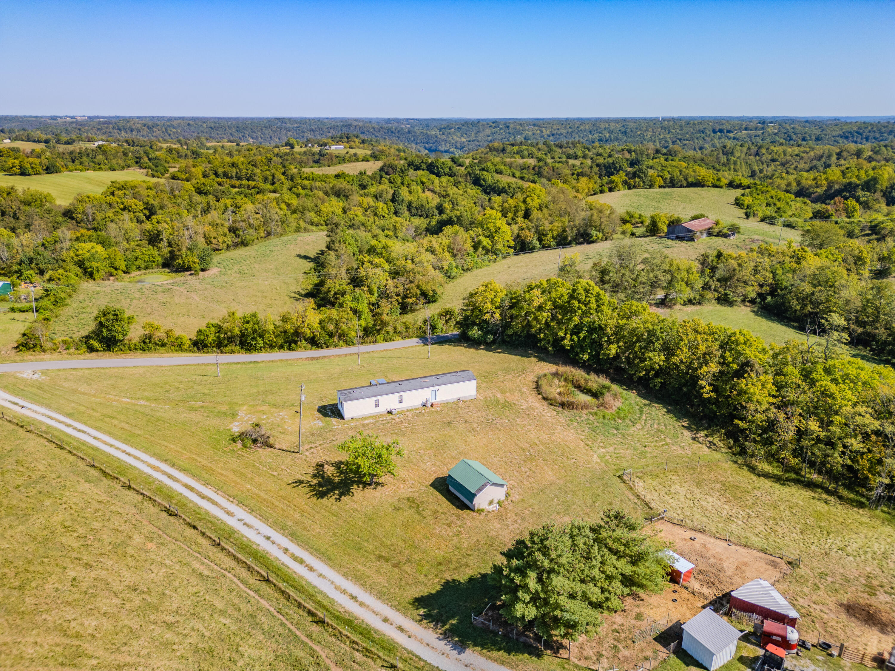 422 Thompson Road Lancaster, KY 40444 - Photo 38 of 40 422Thompson