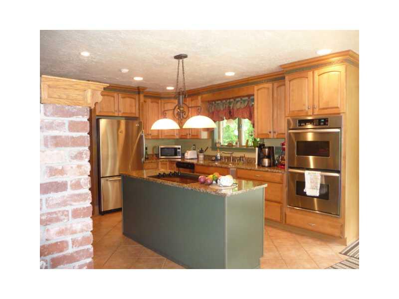 318 Chrisner Road Ligonier, PA 15658 - Photo 3 of 21 Kitchen.