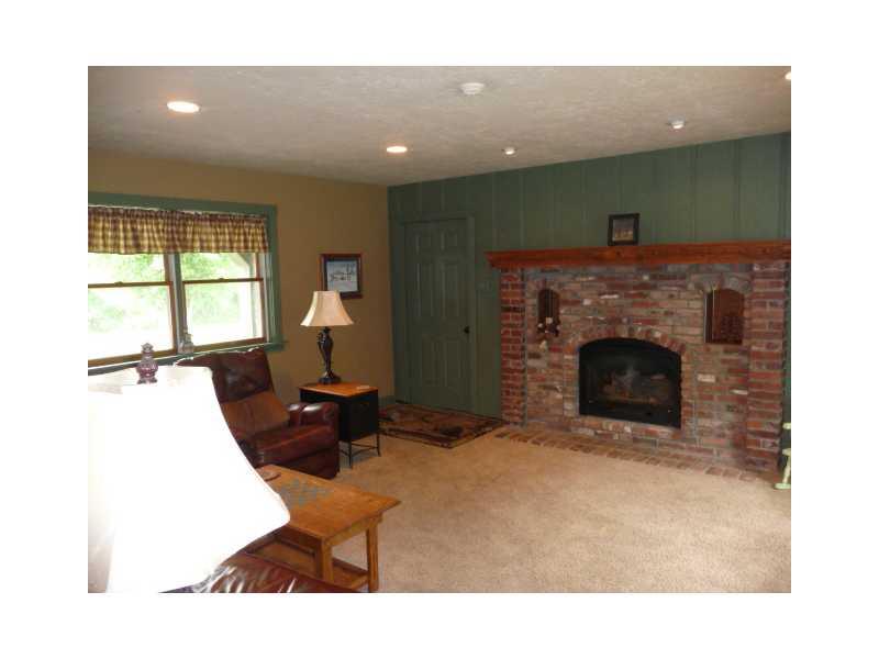 318 Chrisner Road Ligonier, PA 15658 - Photo 7 of 21 Family Room.