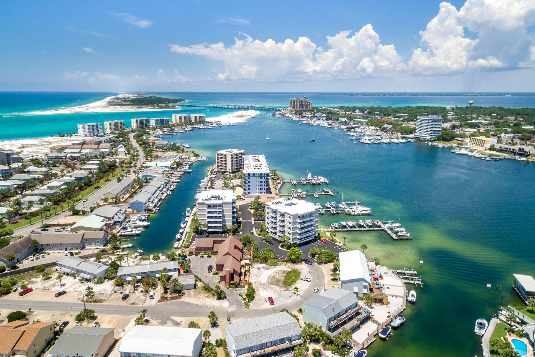 523 Gulf Shore Drive Destin, FL 32541 - Photo 75 of 78 a view of a city