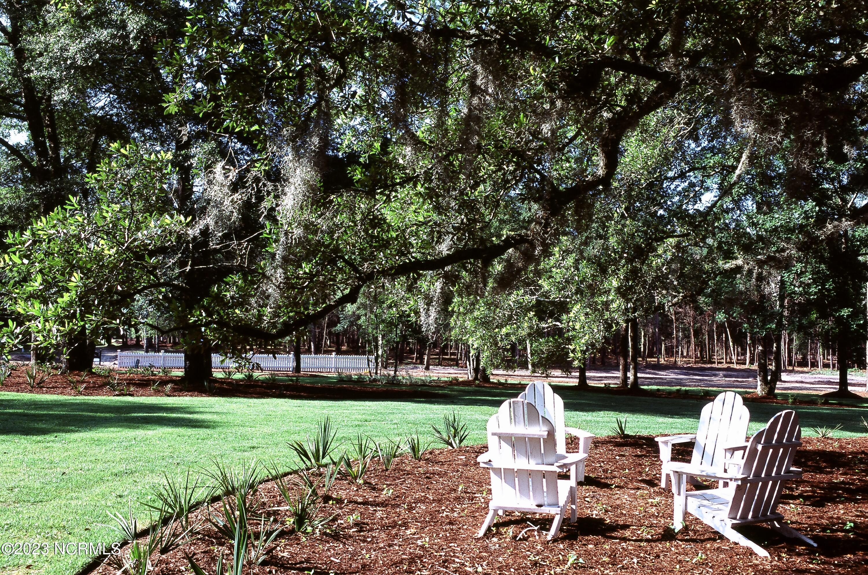 9269 West Lake Road Calabash, NC 28467 - Photo 11 of 17 Adorondak Chairs
