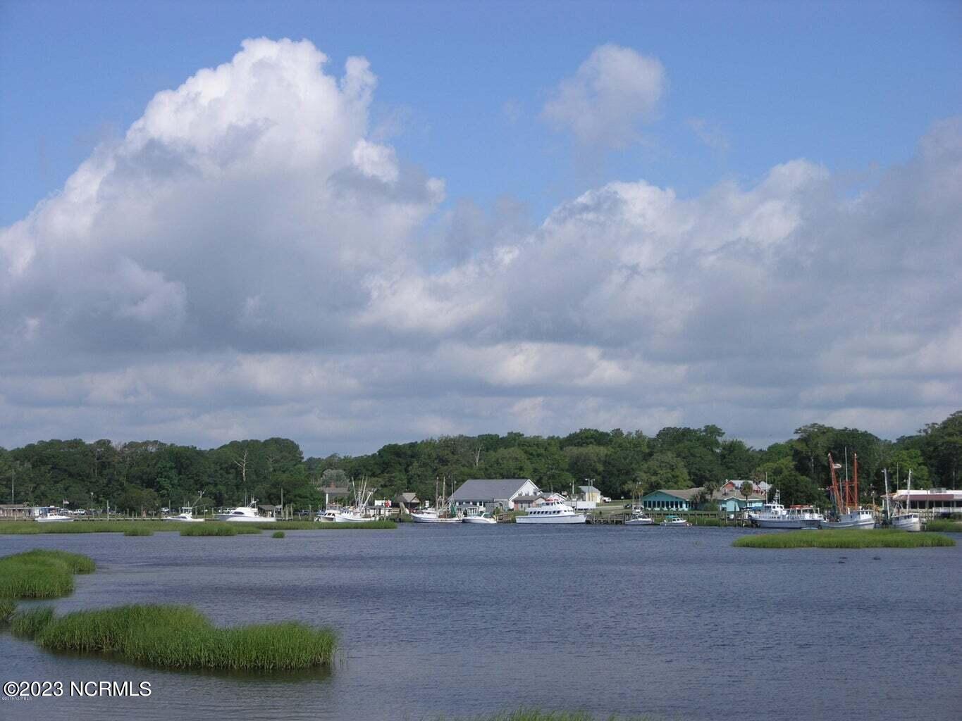 9269 West Lake Road Calabash, NC 28467 - Photo 14 of 17 Calabash Waterfront