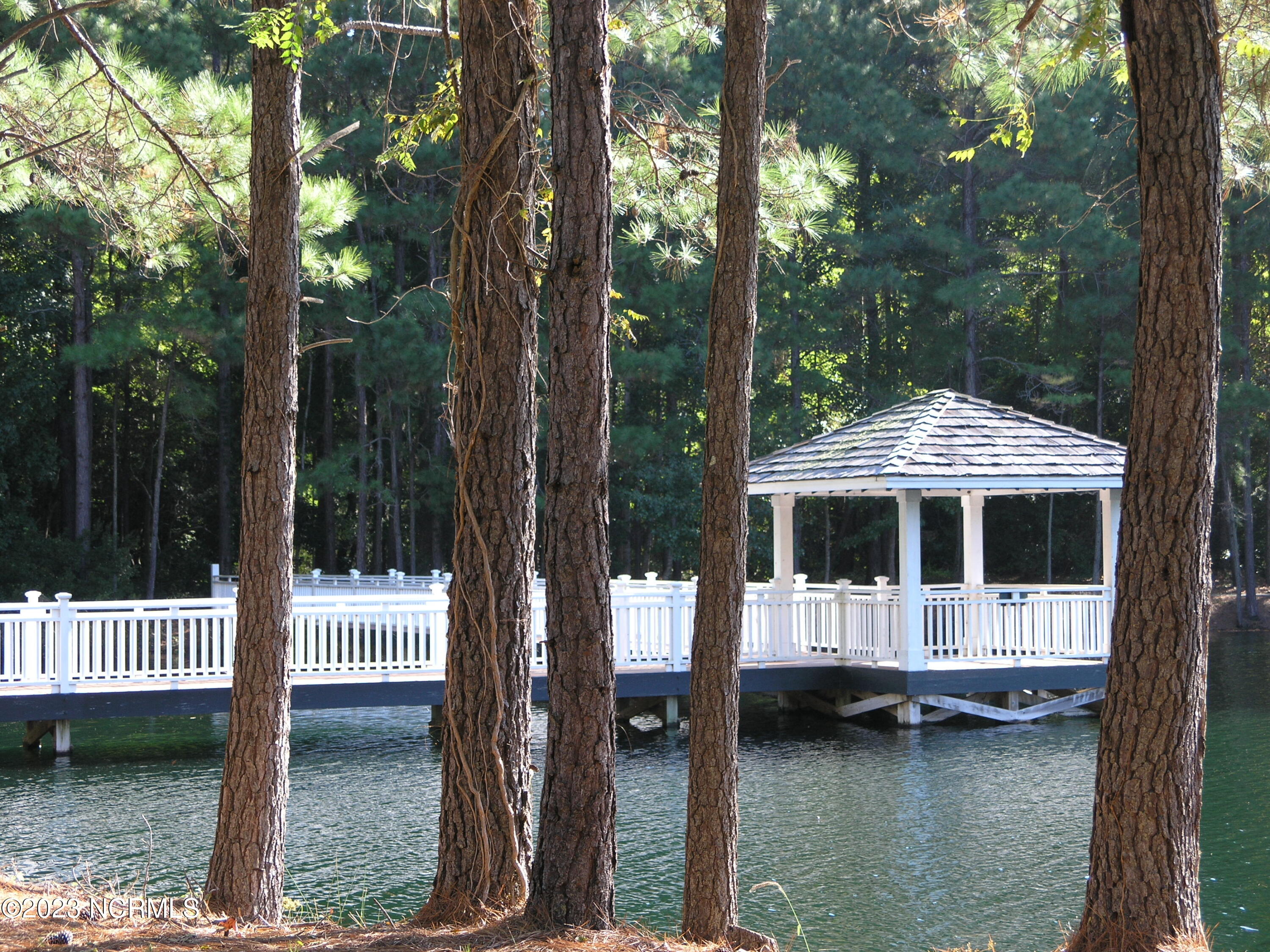 Devaun Lake Gazebo