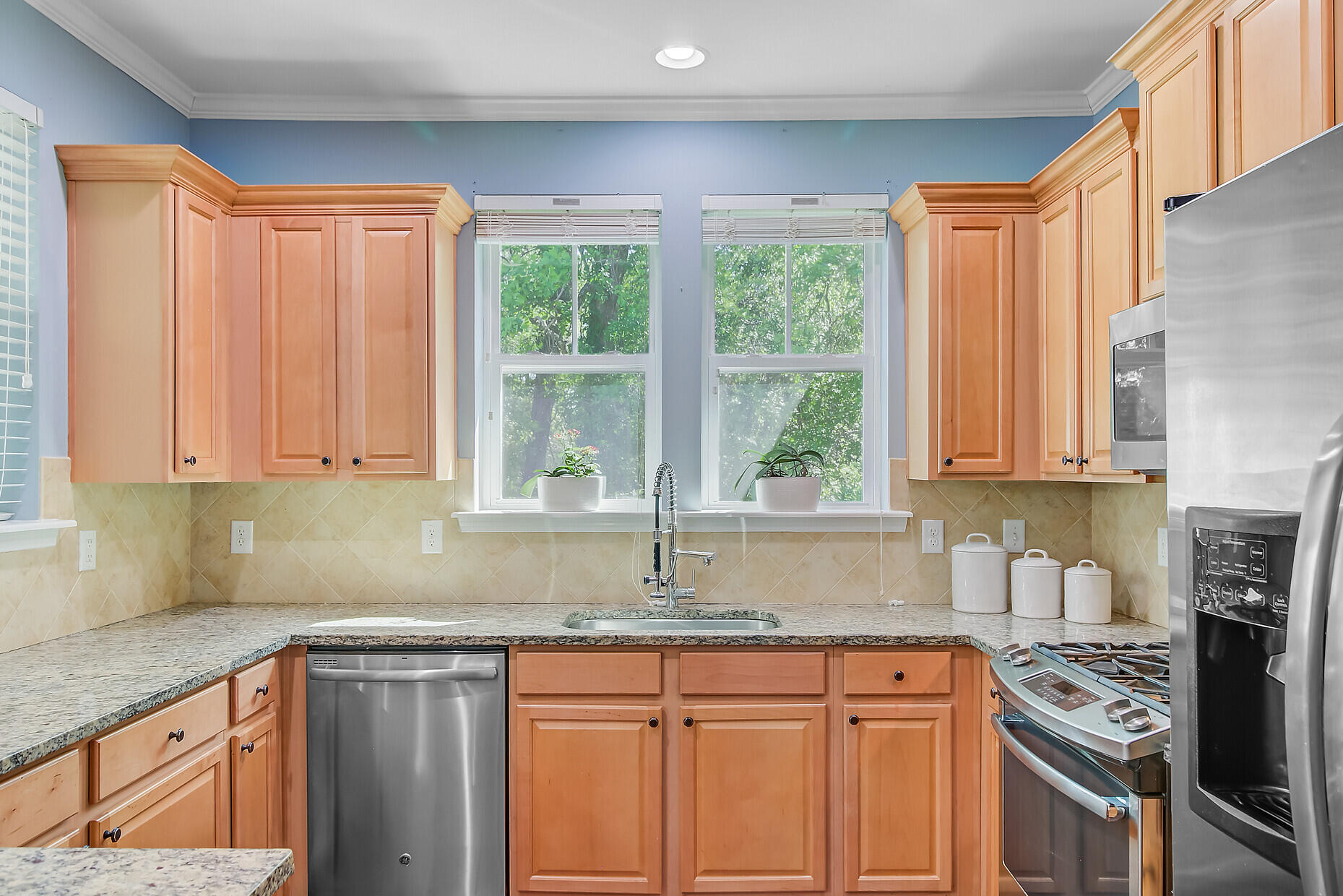1215 Dingle Road Mount Pleasant, SC 29466 - Photo 12 of 49 Kitchen