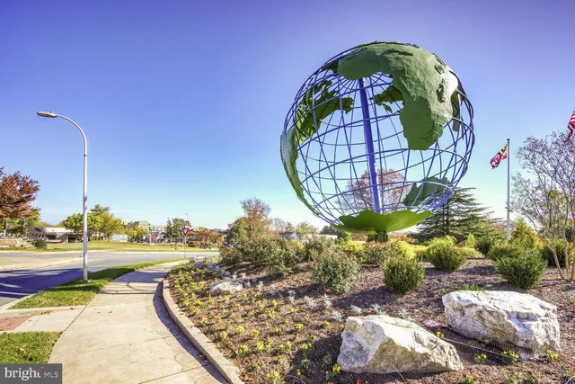 $450,000 | 14603 Edelmar Drive, Unit 132A, Silver Spring, MD 20906