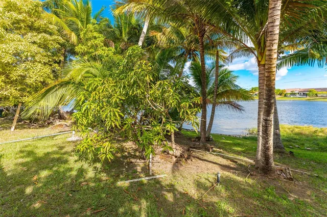 $899,000 | 4531 Southwest 146th Court, Miami, FL 33175