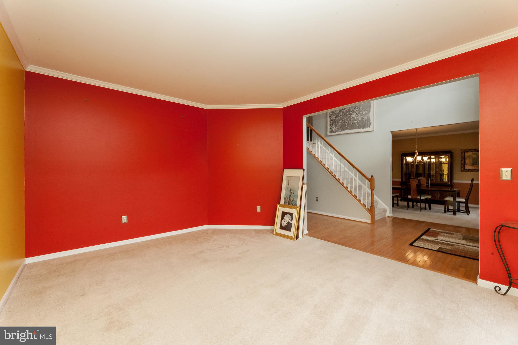 11104 Park Ridge Road Fredericksburg, VA 22408 - Photo 16 of 76 Living Room