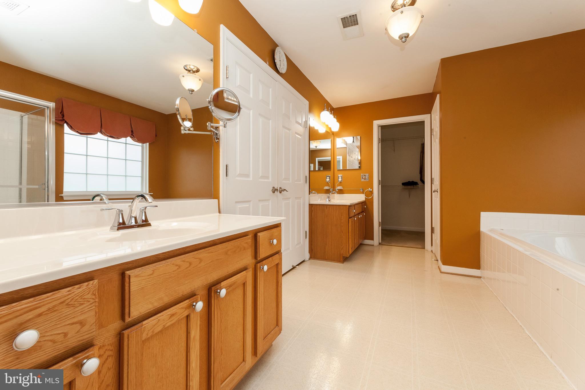 11104 Park Ridge Road Fredericksburg, VA 22408 - Photo 36 of 76 Master Bath with double sinks,
