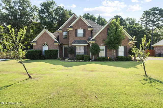 $389,900 | 2210 Westwind Drive, Nesbit, MS 38651