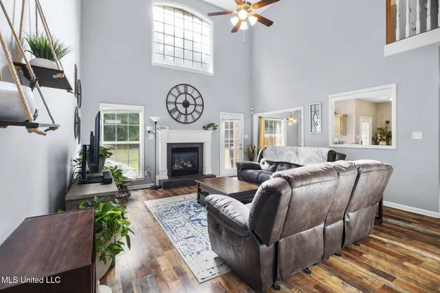 $389,900 | 2210 Westwind Drive, Nesbit, MS 38651