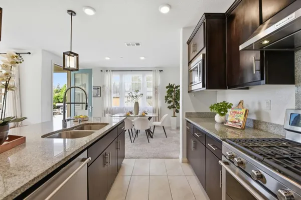 $1,088,000 | 40753 Squill Common, Fremont, CA 94538