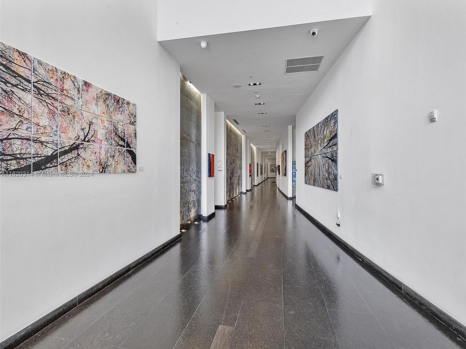 888 Biscayne Boulevard, Unit 612 Miami, FL 33132 - Photo 24 of 27