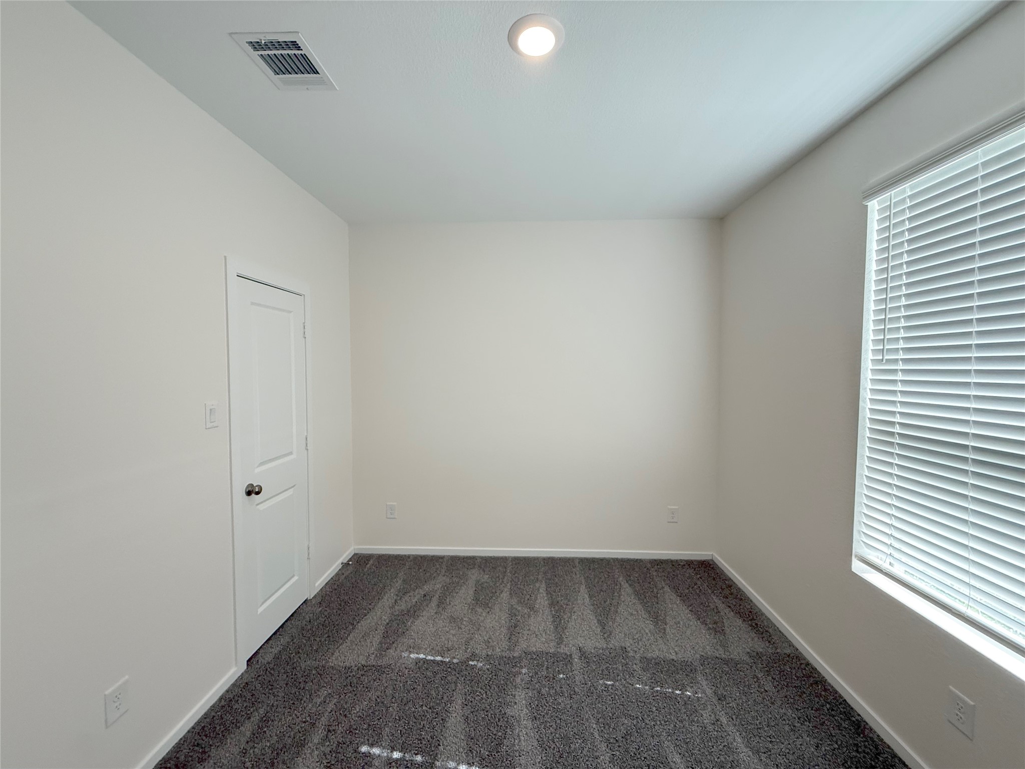 423 Amy Street Angleton, TX 77515 - Photo 18 of 50 Gallery Image 18
