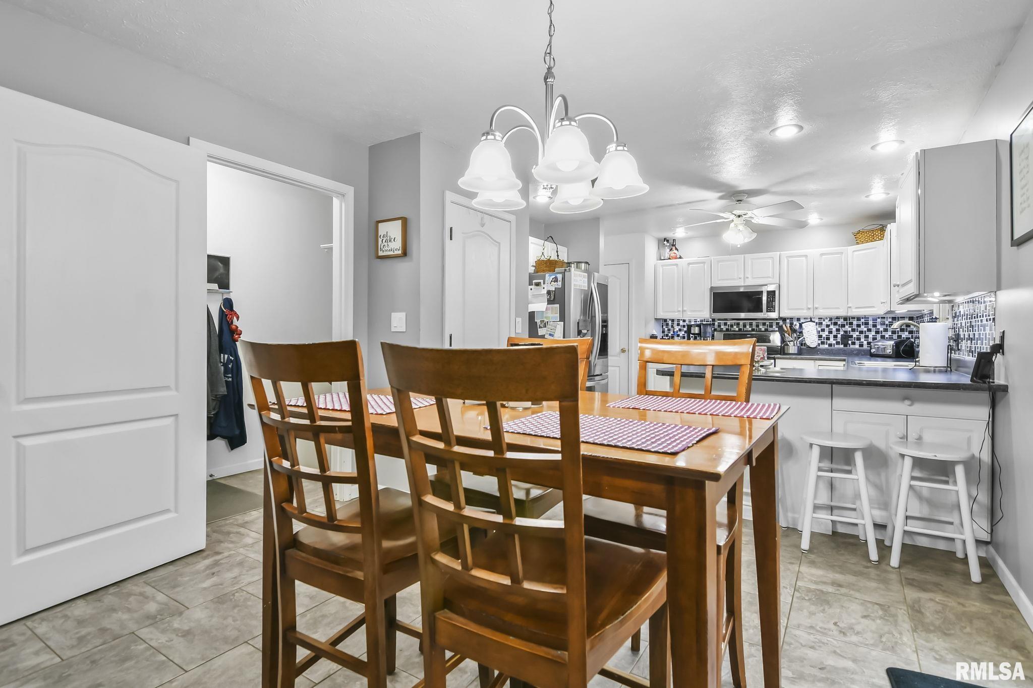 45 Aspen Road Pleasant Plains, IL 62677 - Photo 14 of 40