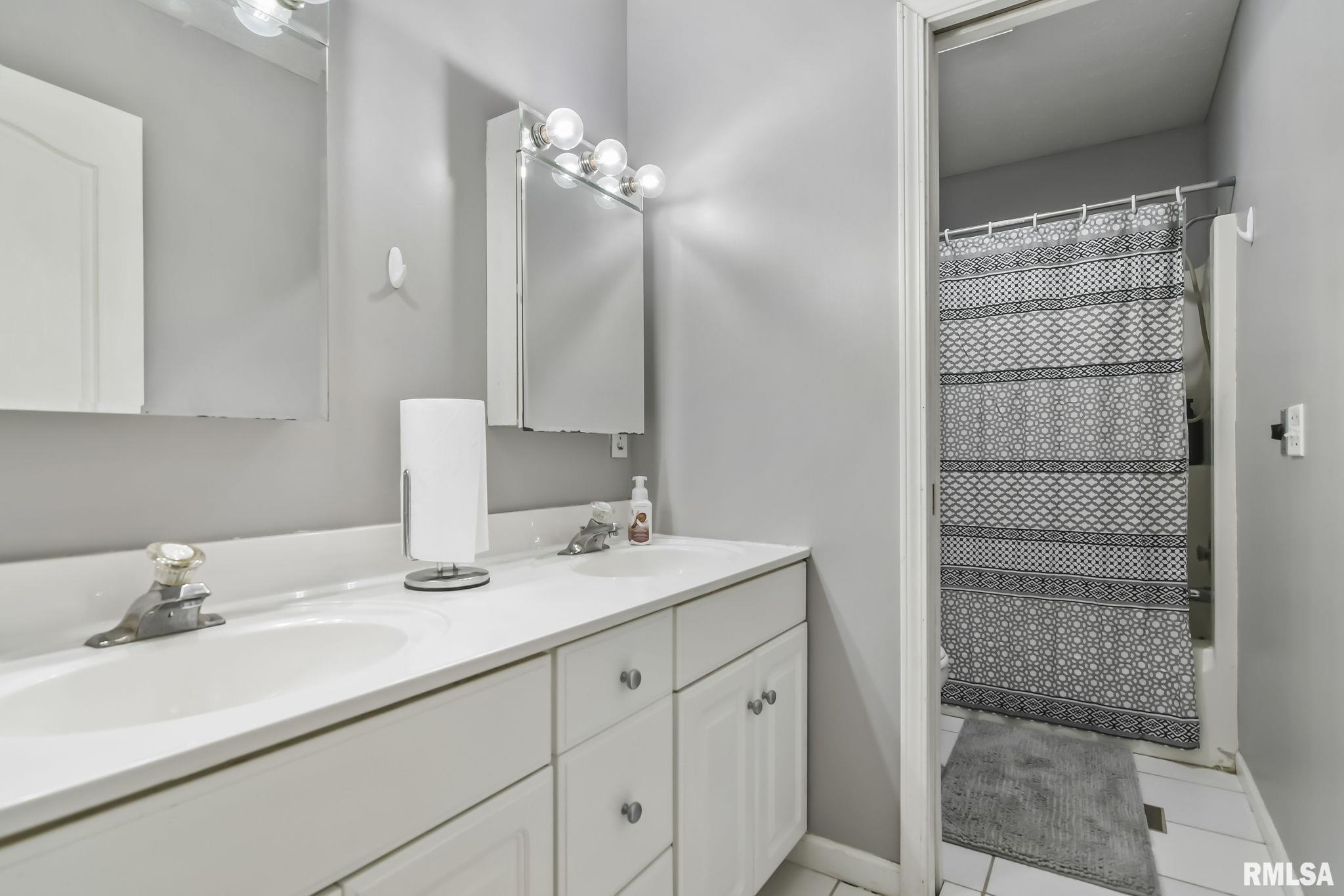 45 Aspen Road Pleasant Plains, IL 62677 - Photo 20 of 40