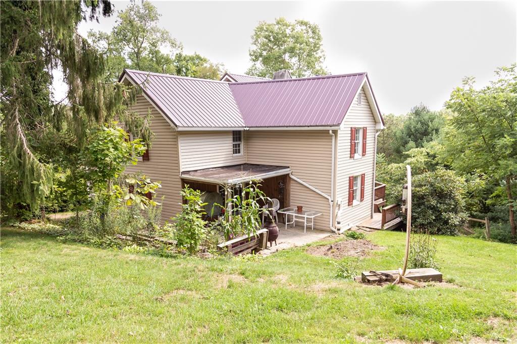 203 White Road Normalville, PA 15469 - Photo 2 of 22