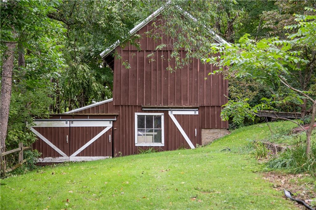 203 White Road Normalville, PA 15469 - Photo 4 of 22