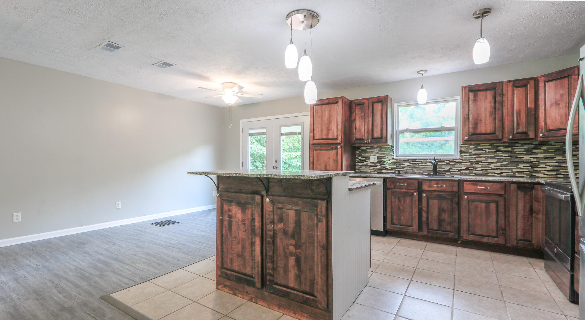 1288 Powder Branch Road Johnson City, TN 37601 - Photo 3 of 34 _MG_3887-2