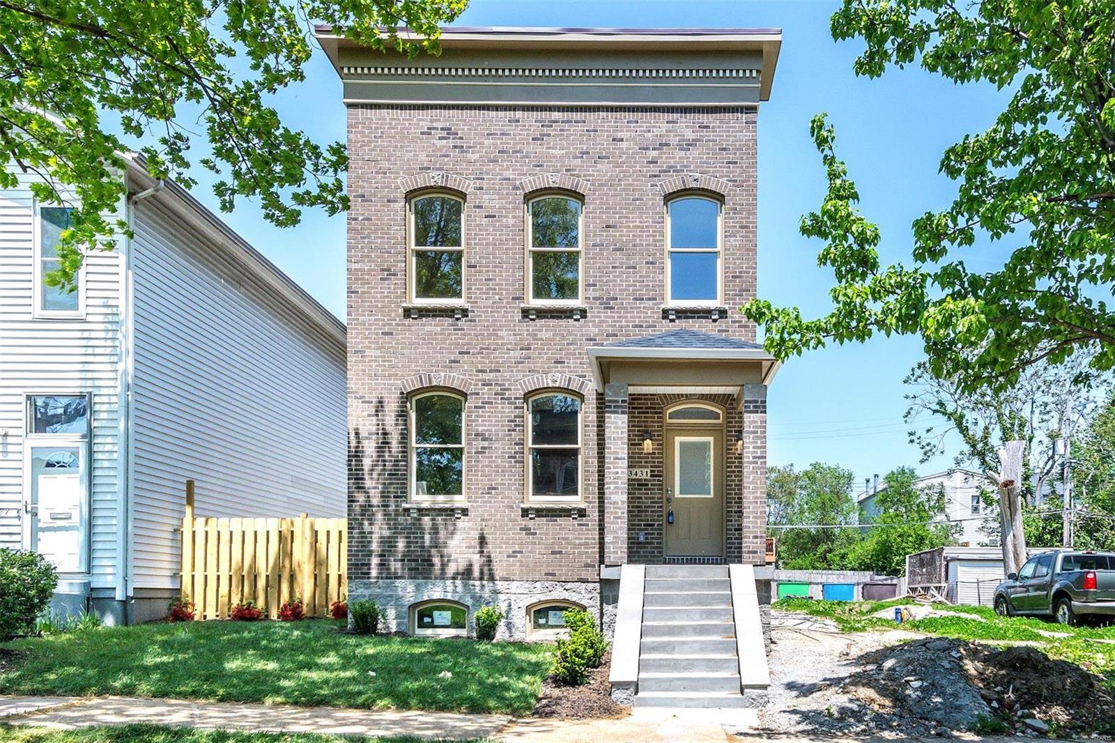 3337 Vista Avenue St. Louis, MO 63104 - Photo 1 of 46
