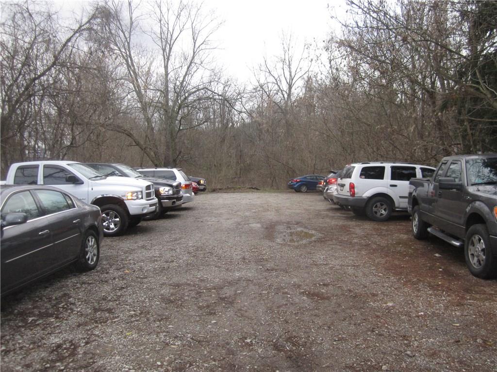 . Library Road Bethel Park, PA 15102 - Photo 4 of 7 Gallery Image 4