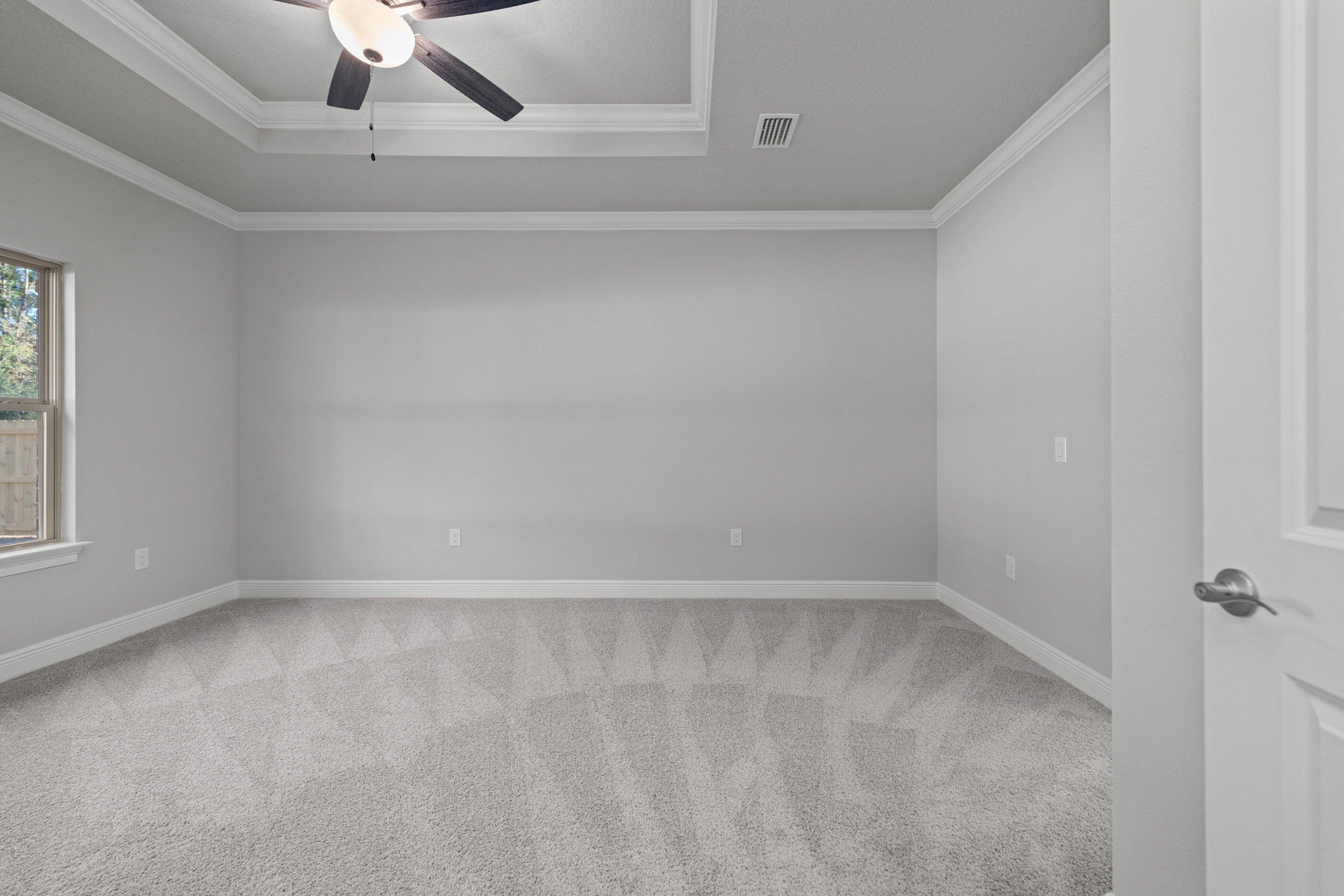 6699 Rocky Shores Road Milton, FL 32583 - Photo 30 of 77 a view of an empty room