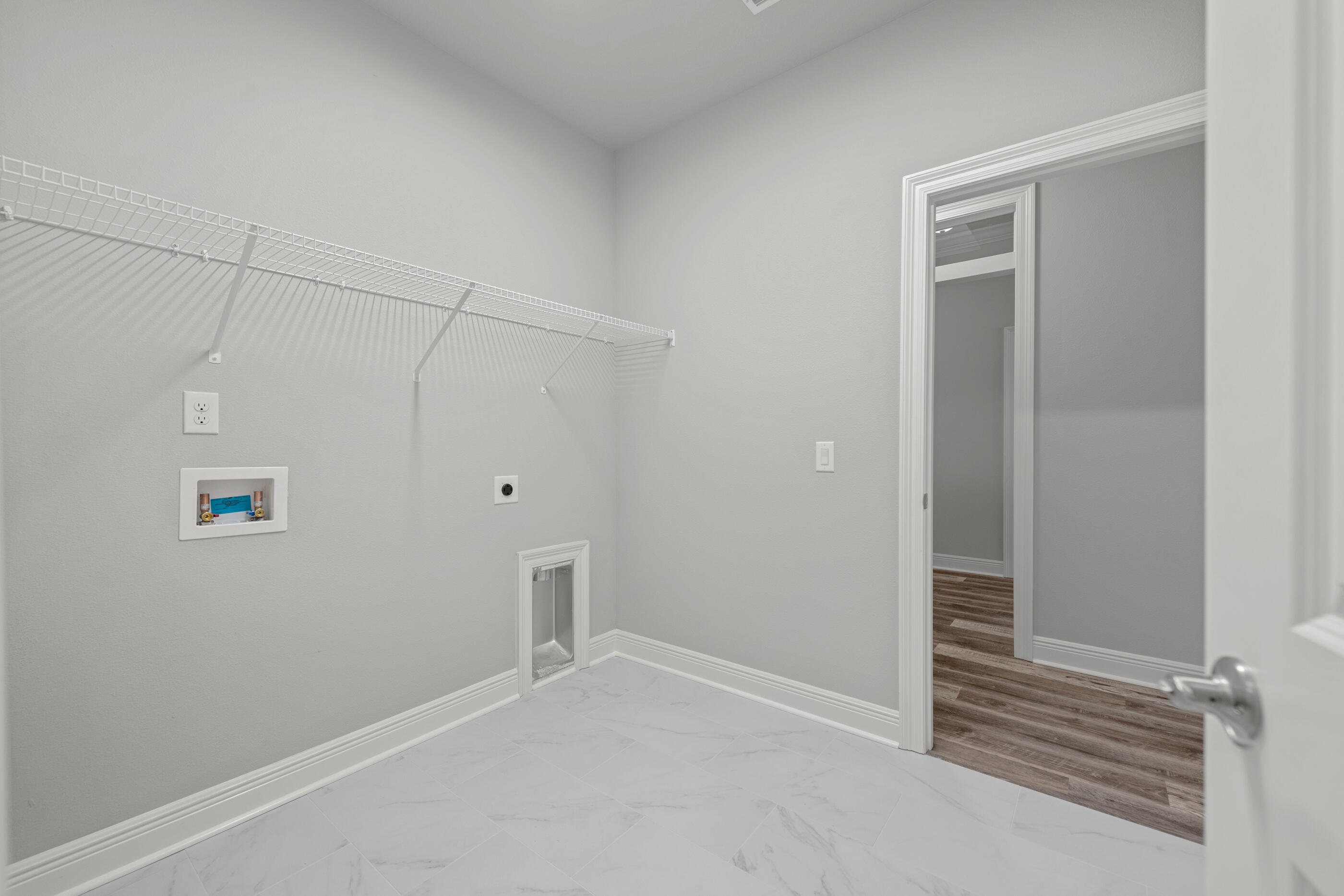 6699 Rocky Shores Road Milton, FL 32583 - Photo 65 of 75 Laundry