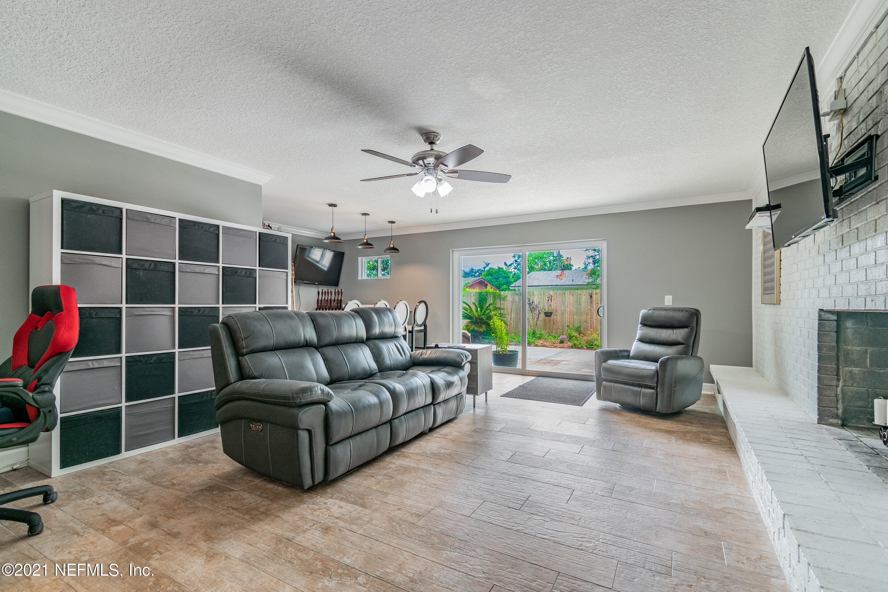 2343 Mills Road Jacksonville, FL 32216 - Photo 13 of 33 Family Room