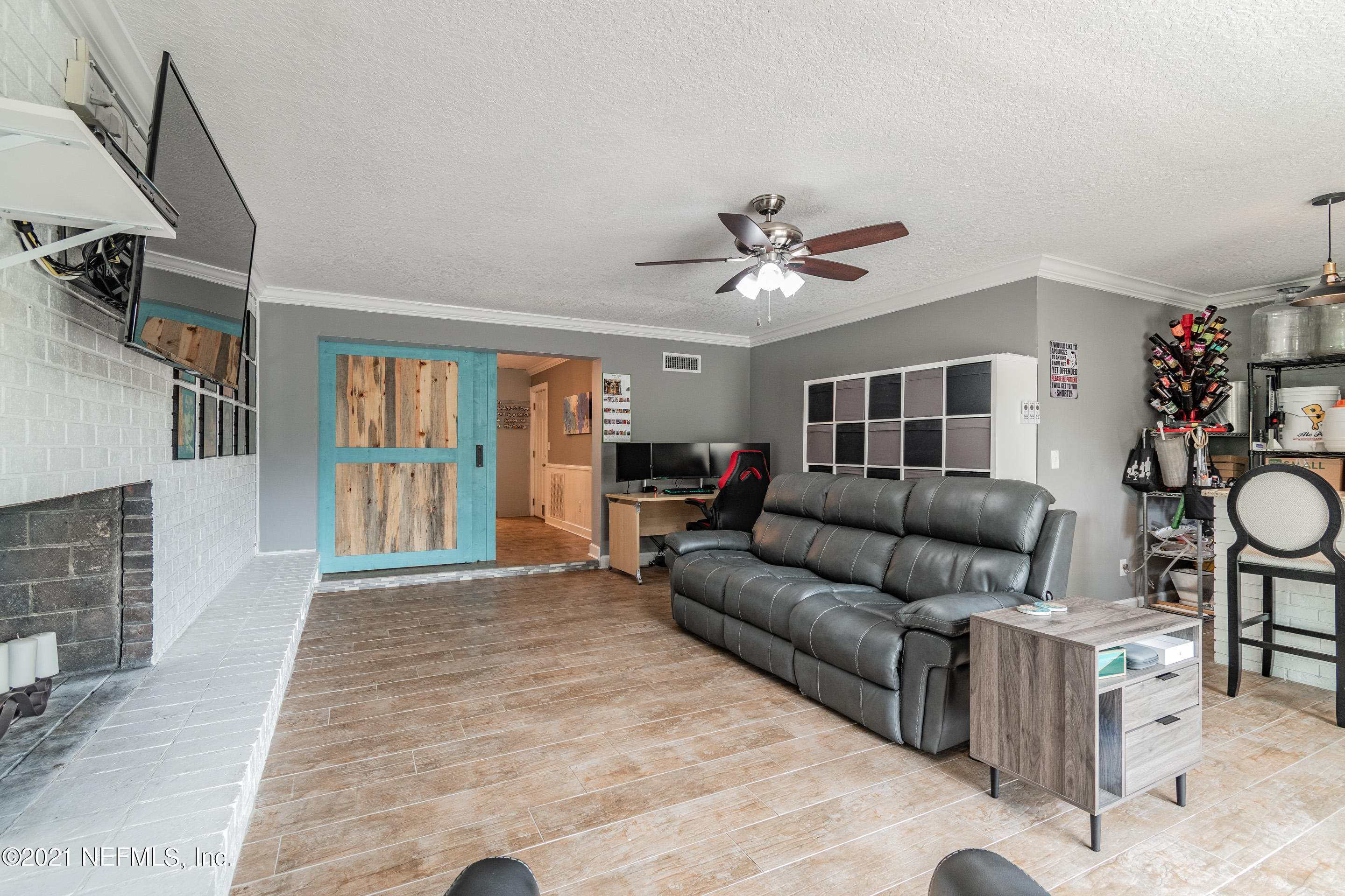 2343 Mills Road Jacksonville, FL 32216 - Photo 14 of 33 Family Room